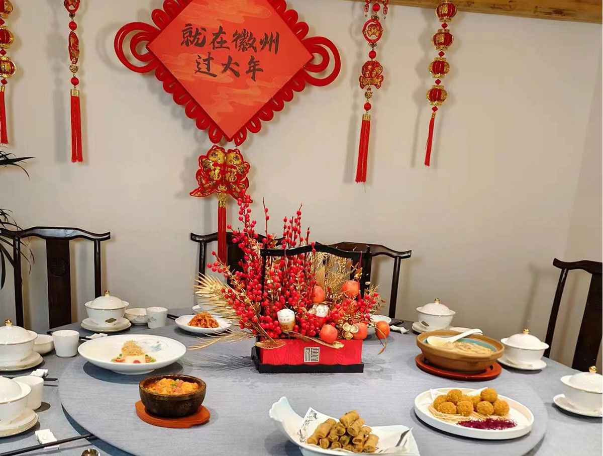 篁南公司謀發(fā)展，南溪南里話振興